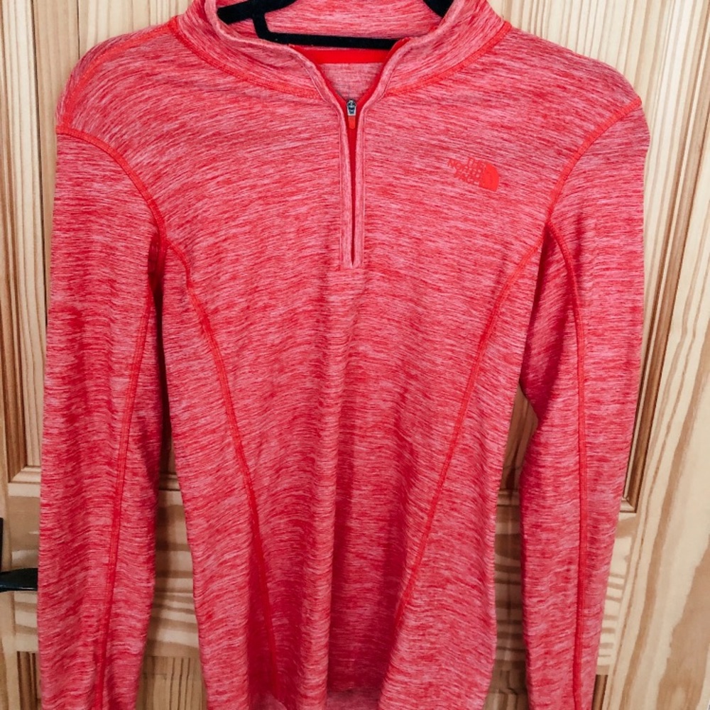 Women’s North Face Zip Up Pull Over